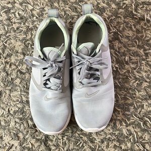 Nike Lunarsolo Athletic Running Shoes Womens 8 Grey White Mint